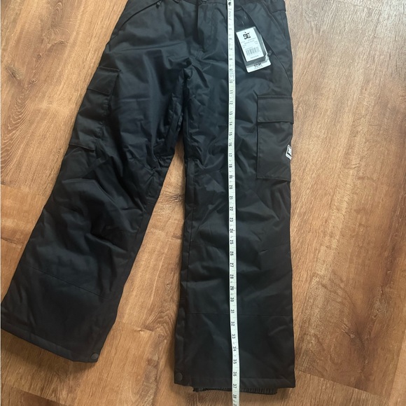 NWT DC Snowpants Youth XL/14 - Picture 4 of 6